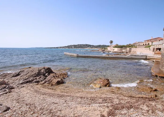 Le Bateau サント・マキシム