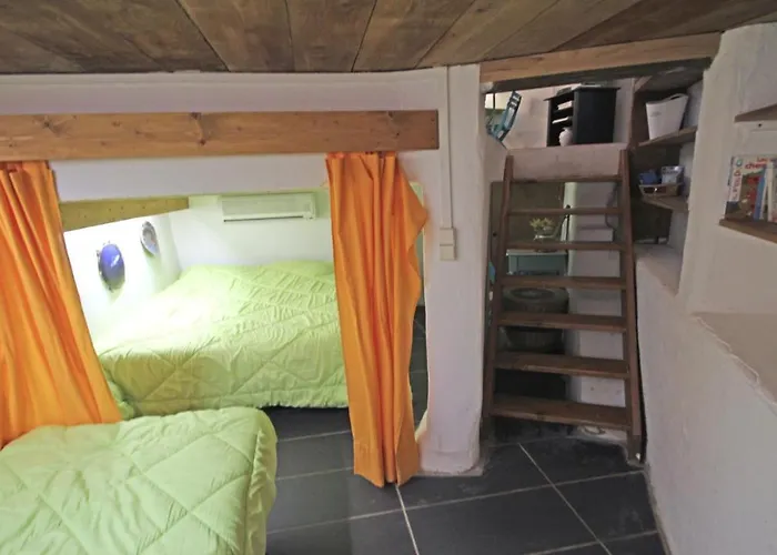 Le Bateau Ferienhaus *